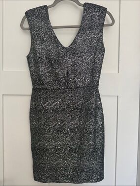 Forever 21 Black Silver Sparkle V-Neck Mini Dress